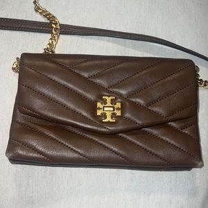 Tory Burch small bag beautiful chocolate with gold detailing